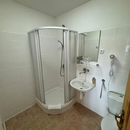 Janostik Vendégház 3*